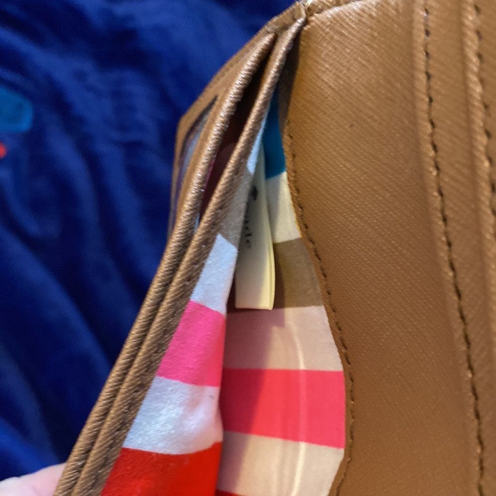 Kate Spade Classic Style Wallet - Picture 10 of 11